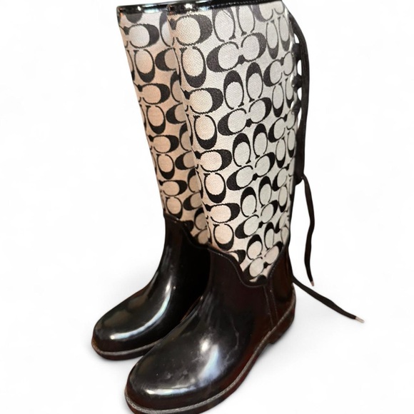 Coach Black and Cream Patterned Winter Boots - Picture 1 of 3